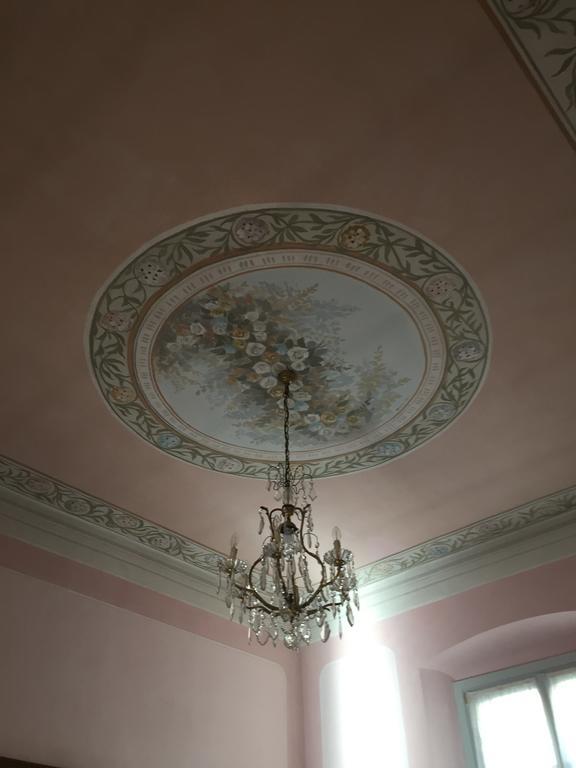 Palazzo Carasi Apartments เกรโมนา ภายนอก รูปภาพ