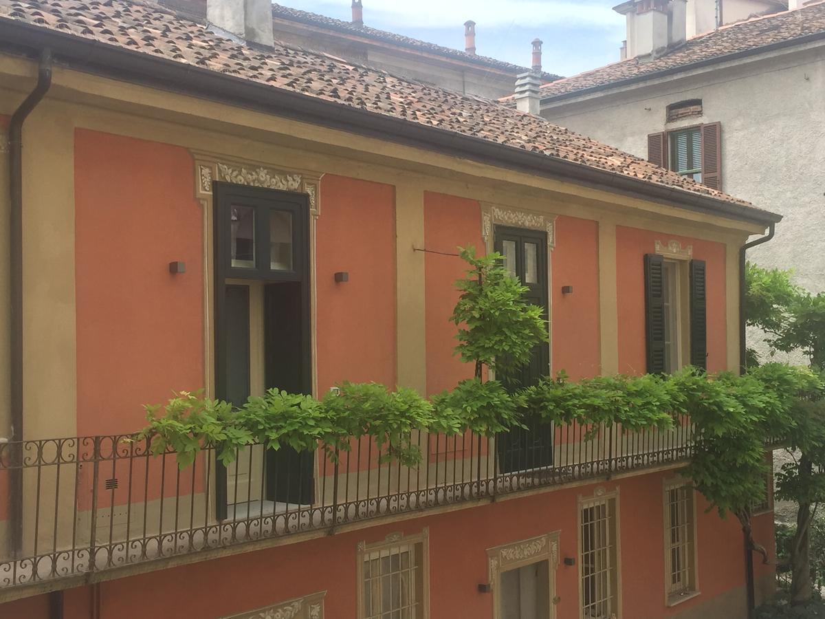 Palazzo Carasi Apartments เกรโมนา ภายนอก รูปภาพ